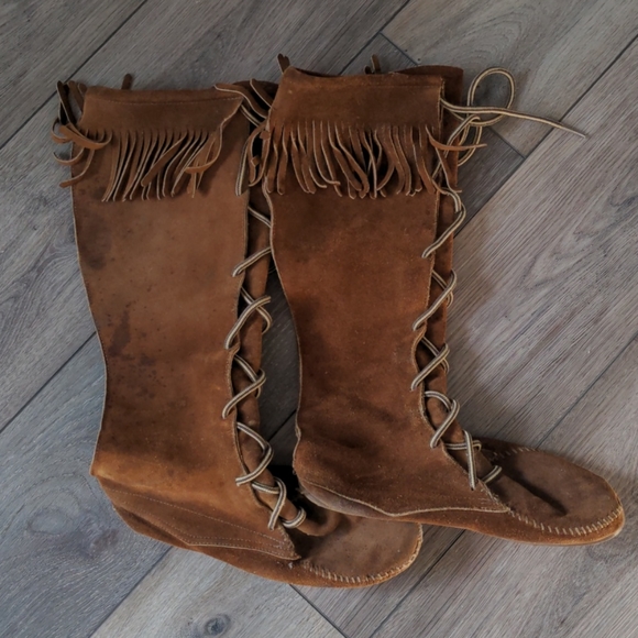 Women's size 8 tall moccasin boots - Picture 2 of 5